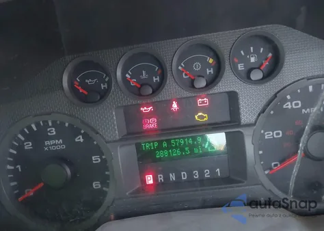 2008 Ford F-350 Xl/Xlt z USA, uszkodzony, nr VIN 1FDSF30548EB94367